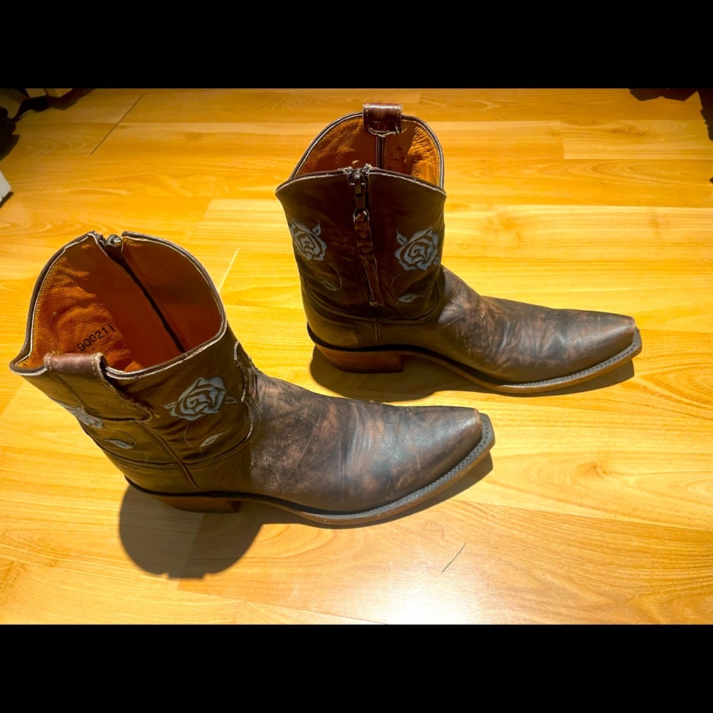 1883 Lucchese Floral Short Leather Pull on Western Boot Brown Women's sz 8.5 B.